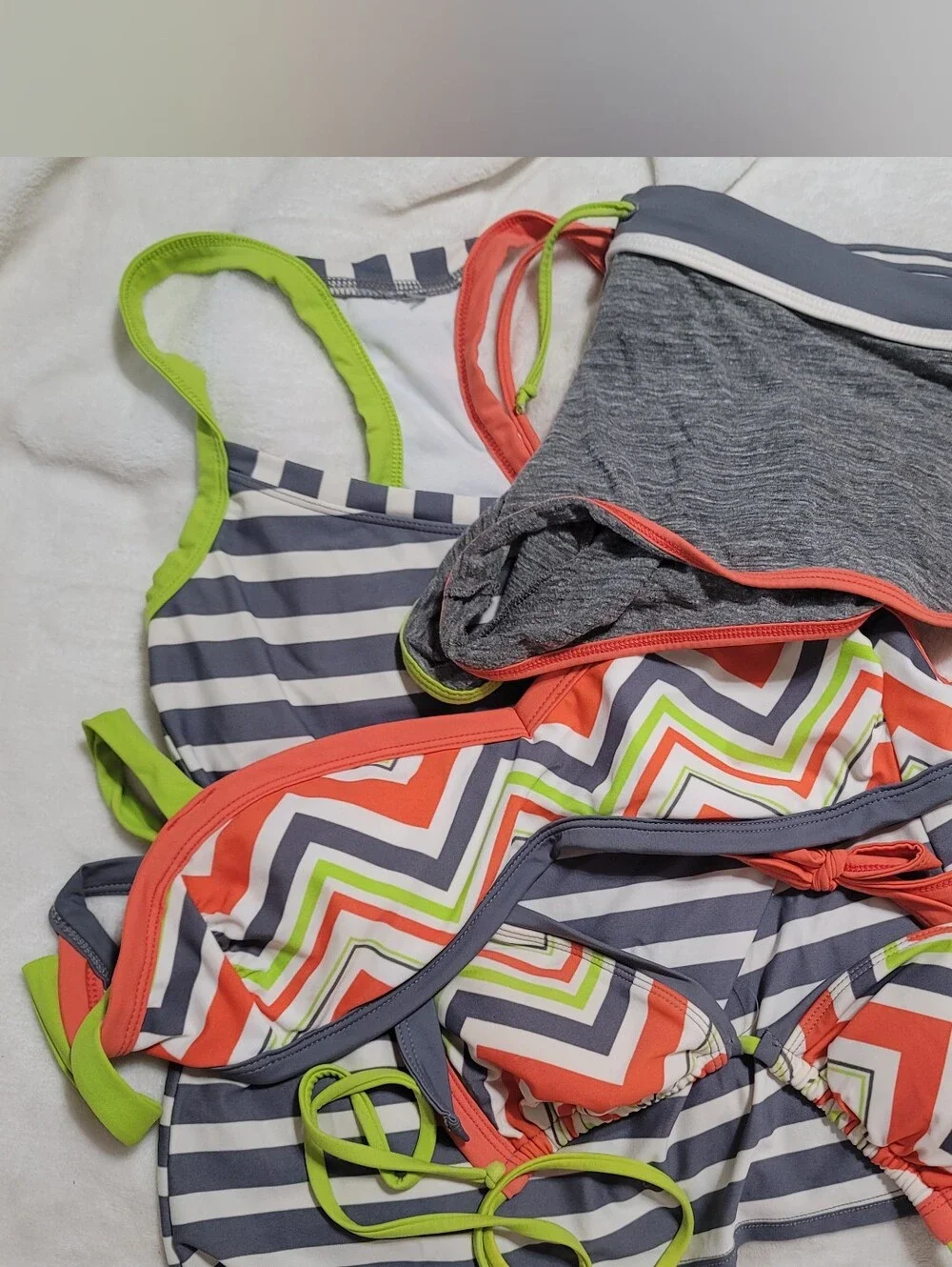 Swimsuit Stripe 4 Piece Bikini Set Bundle in Coral, Gray & Lime Sz L Swim
